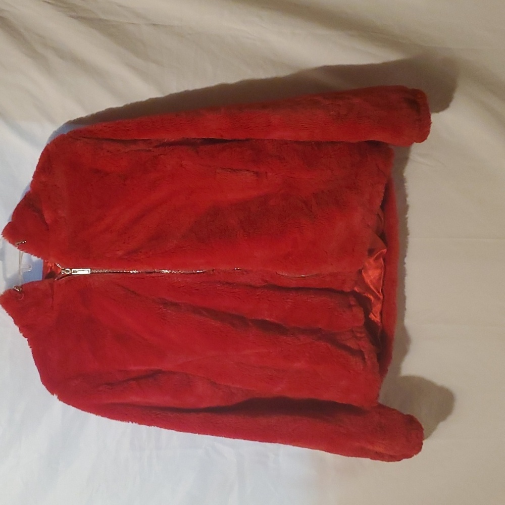 Red furry joujou female zip up jacket size medium.
